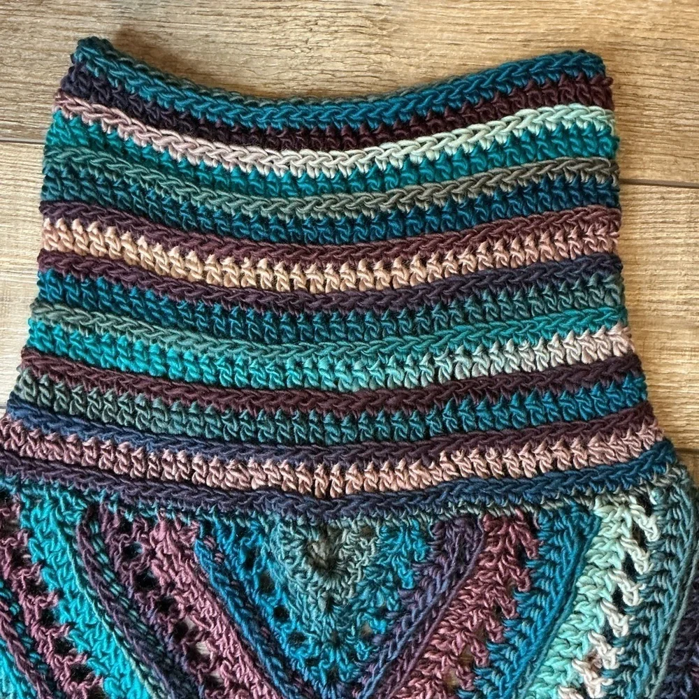 Handcrafted Crochet Cowl Neck Scarf With Fringe New Handmade‎ by Seller Knit
